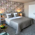 Der Valk Avifauna 4*