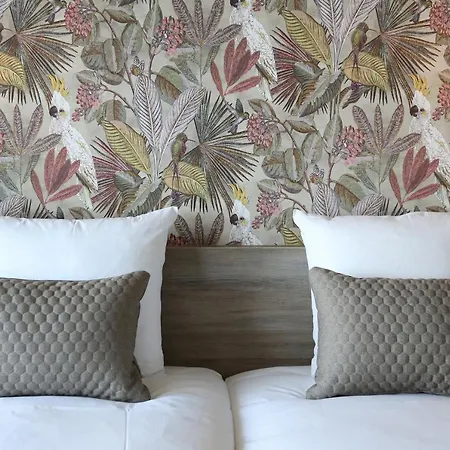 Hotel Der Valk Avifauna