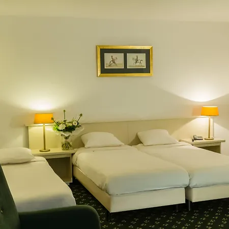 Der Valk Avifauna Hotell 4*