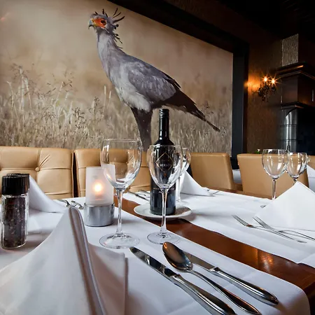 Der Valk Avifauna מלון 4*