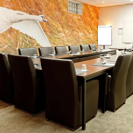 Der Valk Avifauna Szálloda 4*