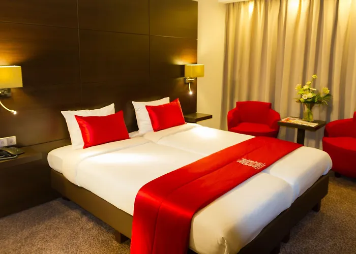 Szálloda Der Valk Avifauna 4*