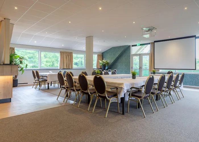 Hotel Der Valk Avifauna 4*