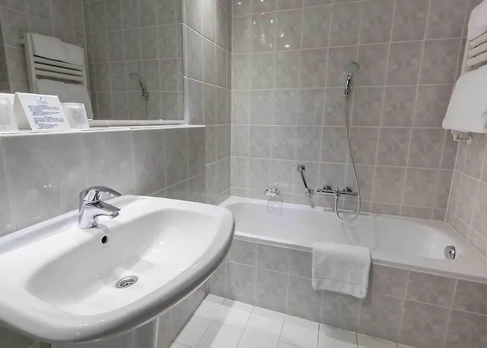 Der Valk Avifauna Hotel