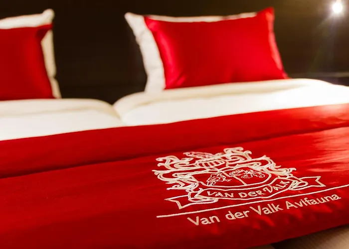 Der Valk Avifauna 4*