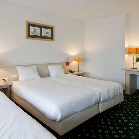 Hotel Der Valk Avifauna 4*