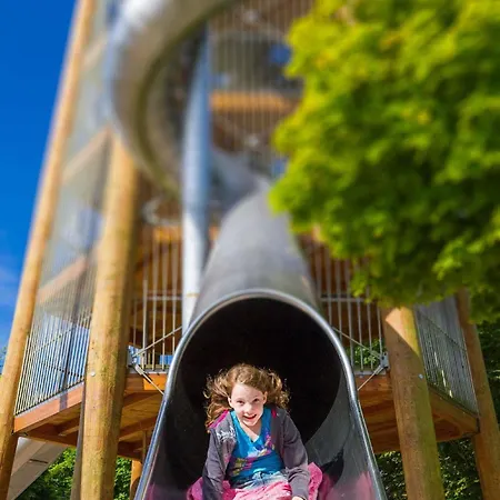 Der Valk Avifauna 4*